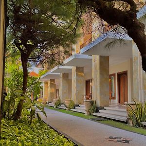 New Puri Asih Hotel